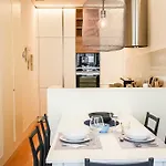 Luxury And Beautiful In Chiado Διαμέρισμα