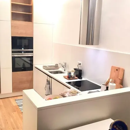 Luxury And Beautiful In Chiado Appartamento