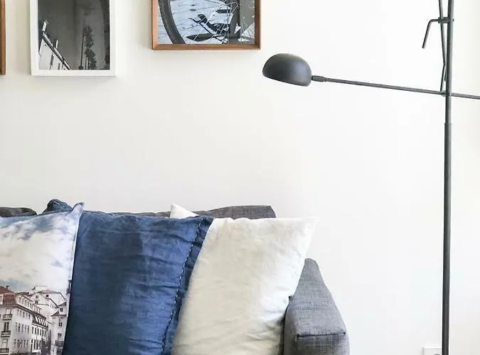 Luxury And Beautiful In Chiado Apartamento *